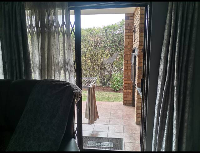 2 BEDROOM APARTMENT BLOCK FOR SALE IN SONNEVELD